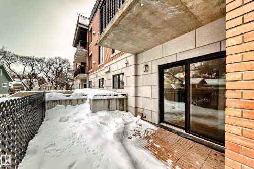 103 7907 109 Street, Edmonton, AB - Outdoor