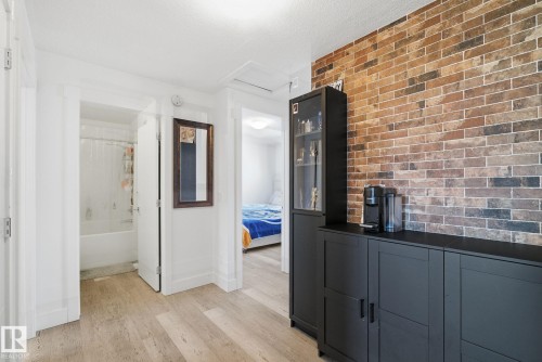 34 1391 Starling Drive, Edmonton, AB - Indoor Photo Showing Other Room