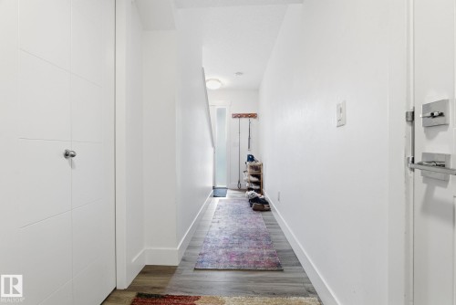 34 1391 Starling Drive, Edmonton, AB - Indoor Photo Showing Other Room