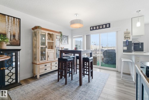 34 1391 Starling Drive, Edmonton, AB - Indoor Photo Showing Dining Room