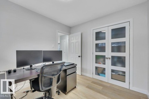 10239 50 Street, Edmonton, AB - Indoor Photo Showing Office