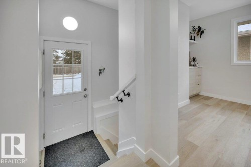 10239 50 Street, Edmonton, AB - Indoor Photo Showing Other Room