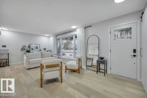 10239 50 Street, Edmonton, AB - Indoor