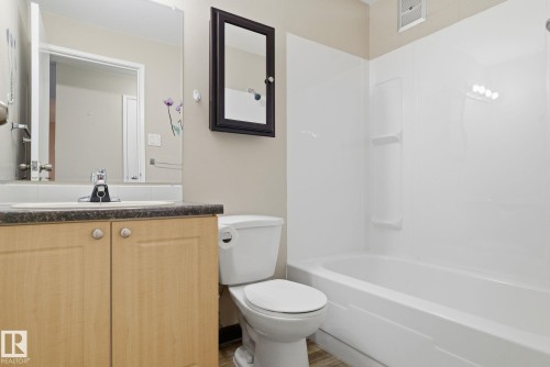 214 10616 156 Street, Edmonton, AB - Indoor Photo Showing Bathroom