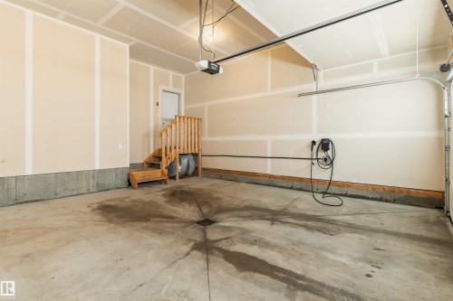 15832 22 Avenue, Edmonton, AB - Indoor Photo Showing Garage