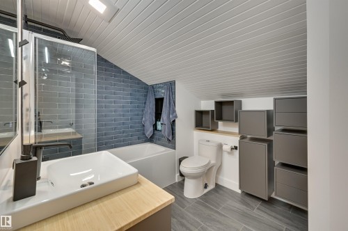 17623 53 Avenue, Edmonton, AB - Indoor