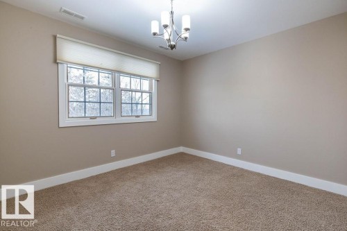 104 Quesnell Crescent, Edmonton, AB - Indoor Photo Showing Other Room