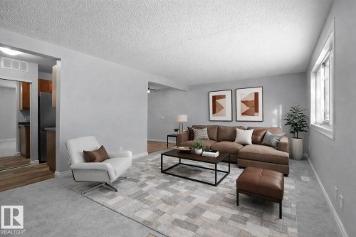 1460 Lakewood Road W, Edmonton, AB - Indoor Photo Showing Living Room