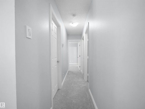 1460 Lakewood Road W, Edmonton, AB - Indoor Photo Showing Other Room