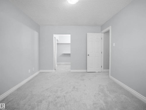 1460 Lakewood Road W, Edmonton, AB - Indoor Photo Showing Other Room