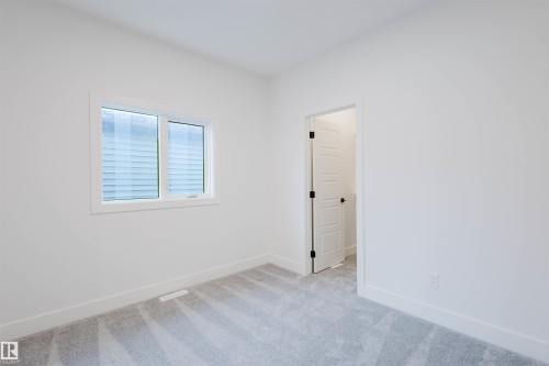 234 Edgemont Green Green, Edmonton, AB - Indoor Photo Showing Other Room