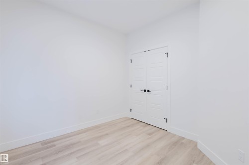 234 Edgemont Green Green, Edmonton, AB - Indoor Photo Showing Other Room