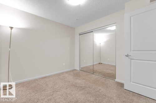 116 5404 7 Avenue Sw, Edmonton, AB - Indoor Photo Showing Other Room