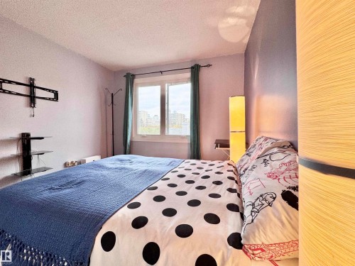 503 9737 112 Street, Edmonton, AB - Indoor Photo Showing Bedroom