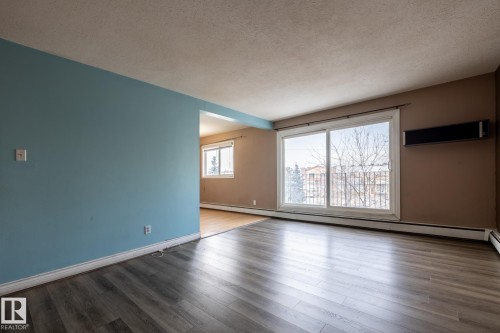 301 10035 164 Street, Edmonton, AB - Indoor