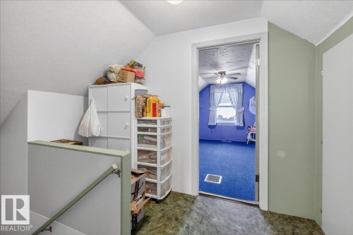 11630 71 Street, Edmonton, AB - Indoor Photo Showing Other Room