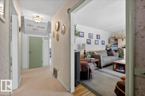 11630 71 Street, Edmonton, AB - Indoor Photo Showing Other Room