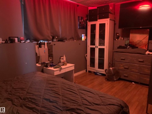 32 51551 Rge Road 212A, Rural Strathcona County, AB - Indoor Photo Showing Other Room