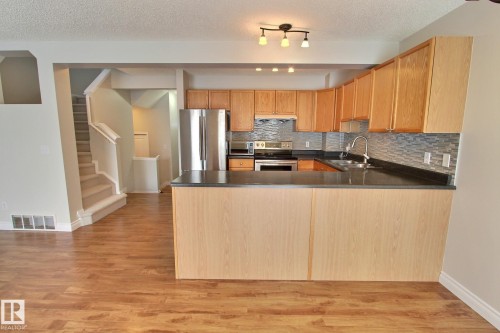 16127 132 Street, Edmonton, AB - Indoor Photo Showing Kitchen