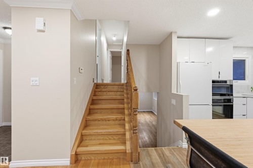 16803 93 Street, Edmonton, AB - Indoor