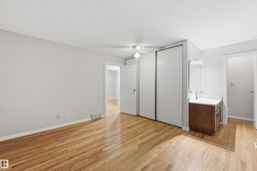 16803 93 Street, Edmonton, AB - Indoor Photo Showing Other Room