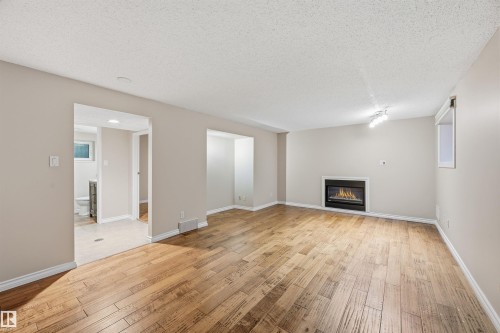 16803 93 Street, Edmonton, AB - Indoor With Fireplace