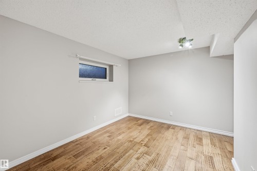 16803 93 Street, Edmonton, AB - Indoor Photo Showing Other Room