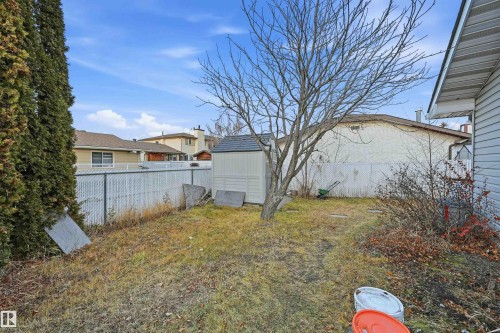 16803 93 Street, Edmonton, AB - Outdoor