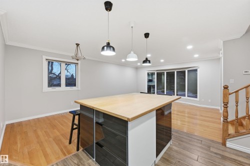 16803 93 Street, Edmonton, AB - Indoor