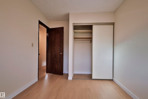 51 10453 20 Avenue, Edmonton, AB - Indoor Photo Showing Other Room