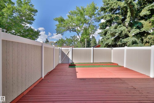 51 10453 20 Avenue, Edmonton, AB - Outdoor