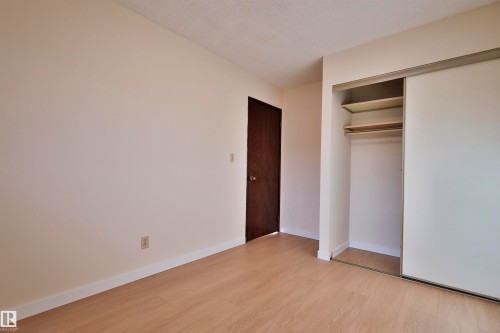 51 10453 20 Avenue, Edmonton, AB - Indoor Photo Showing Other Room