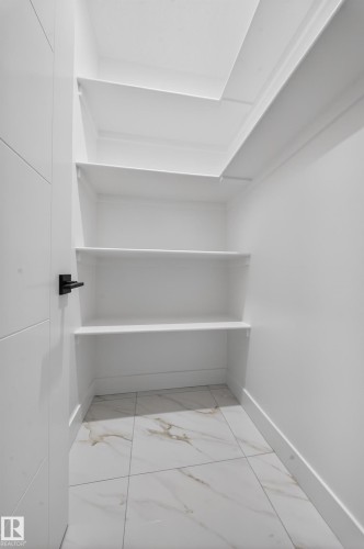 111 28 Street, Edmonton, AB - Indoor With Storage