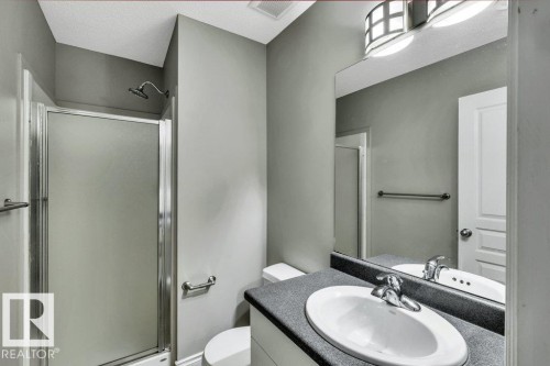 708 60 Street, Edmonton, AB - Indoor Photo Showing Bathroom