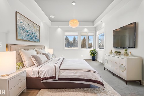 9415 144 Street, Edmonton, AB - Indoor Photo Showing Bedroom