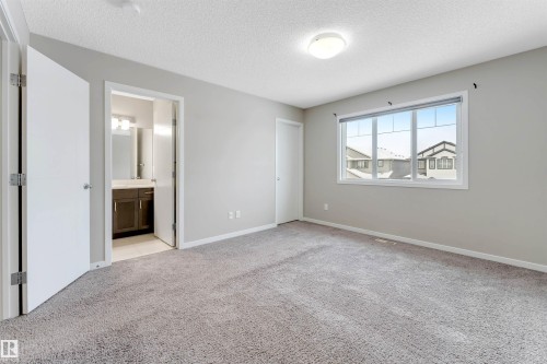 1217 29 Street, Edmonton, AB - Indoor Photo Showing Other Room
