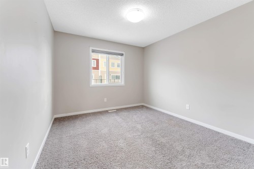 1217 29 Street, Edmonton, AB - Indoor Photo Showing Other Room