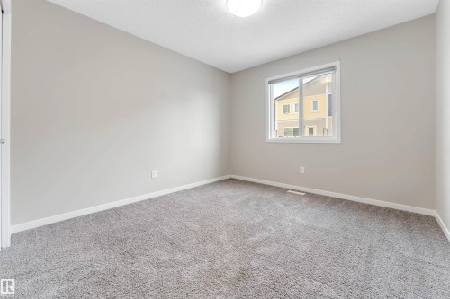 1217 29 Street, Edmonton, AB - Indoor Photo Showing Other Room
