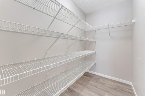 1217 29 Street, Edmonton, AB - Indoor With Storage