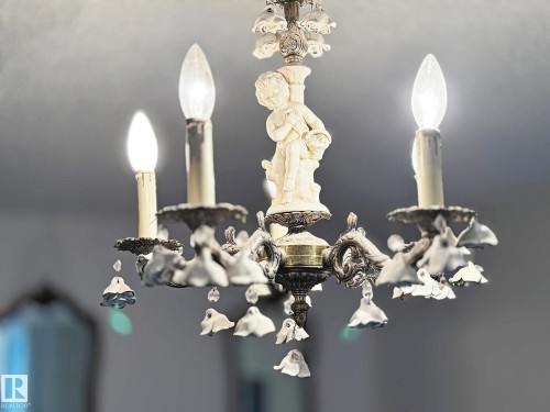 186 Willow Way, Edmonton, AB -  Photo Showing Other Room