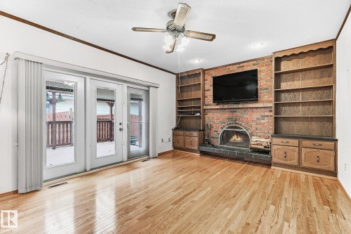 186 Willow Way, Edmonton, AB - Indoor With Fireplace