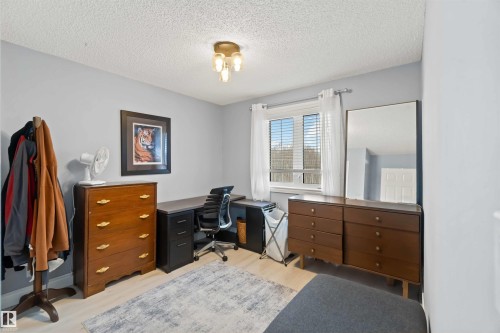 501 Lakeside Drive, Rural Parkland County, AB - Indoor Photo Showing Office