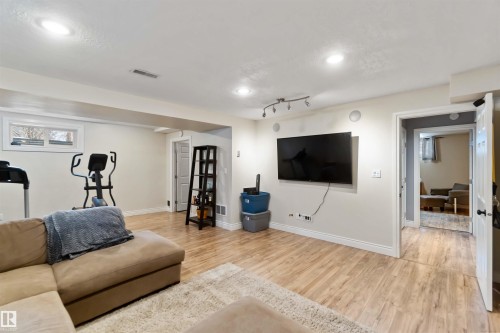 501 Lakeside Drive, Rural Parkland County, AB - Indoor