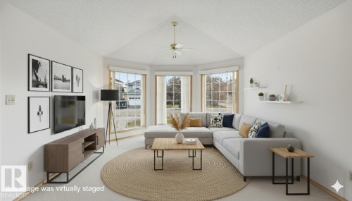 Edmonton, AB - Indoor Photo Showing Living Room