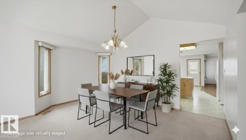 Edmonton, AB - Indoor Photo Showing Dining Room
