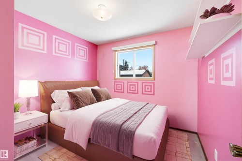 9616 154 Street, Edmonton, AB - Indoor Photo Showing Bedroom