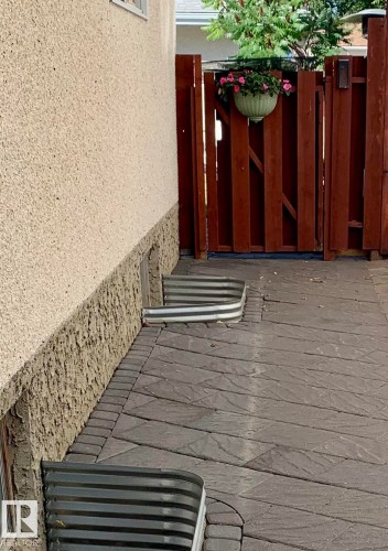 9616 154 Street, Edmonton, AB - Outdoor