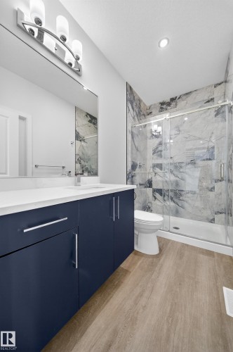 464 Crystal Creek Link, Leduc, AB - Indoor Photo Showing Bathroom