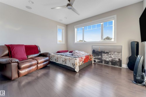 2029 89B Street, Edmonton, AB - Indoor Photo Showing Bedroom