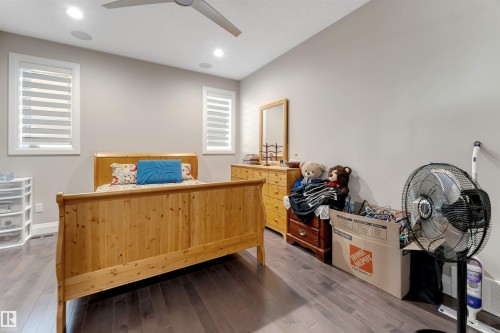 2029 89B Street, Edmonton, AB - Indoor